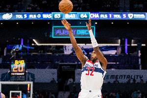 3330萬到期合同！美記：多支球隊在關注米德爾頓在奇才的未來