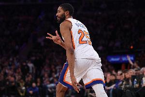 尼克斯記者：大橋更看重和球隊取得持續(xù)成功 因此選擇少拿600萬