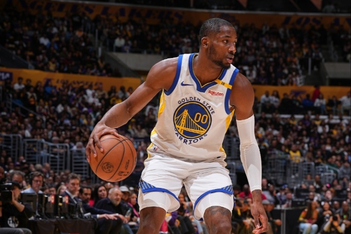 國王報價蒙克+樂透保護首輪 給庫明加3年6300萬 勇士要無保護首輪