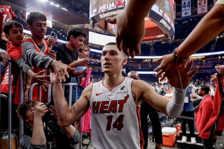 熱媒：大橋沒進(jìn)全明星簽4年1.5億 預(yù)計(jì)希羅要4100-4200萬均薪合同