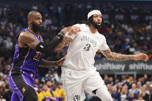 Lowe：Klutch方面對(duì)濃眉去俠隊(duì)并不生氣 他和哈里森一直關(guān)系很好