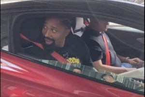 丁威迪中國(guó)行！會(huì)跳舞的汽車？丁威迪被國(guó)產(chǎn)汽車品牌仰望汽車震驚