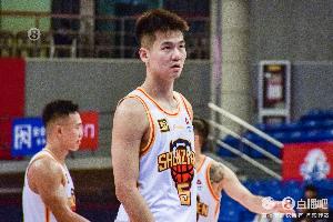 直播吧：深圳男籃與核心后衛(wèi)孫浩欽達(dá)成2年的保護合同續(xù)約