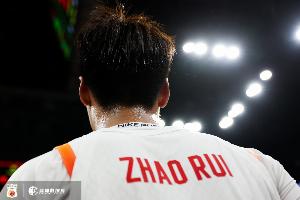 媒體人：亞洲杯名單無太多意外 低谷中的男籃需帶著目標全力沖！