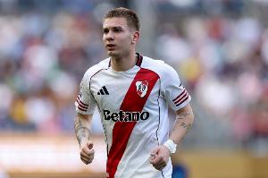 博主：若沒有什么變動的話，馬斯坦托諾在皇馬將身著25號球衣