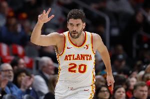 騎士??老鷹??綠軍??爵士 尼昂今年已經(jīng)換了4支球隊(duì)