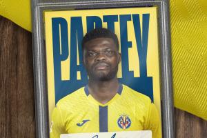 ??堅(jiān)持簽托馬斯！黃潛評(píng)論區(qū)被刷屏：如果你允許，你就是同謀