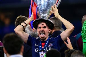 ??馬卡：皇馬明夏有意簽下維蒂尼亞，屆時球員9000萬歐可離隊