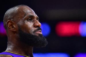 夸梅：喬丹和政治撇清關系 詹姆斯卻喜歡參與政治 小心玩火自焚