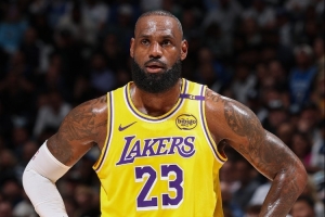 即將開啟第23季！美媒：詹姆斯年滿40后3個月場均25.4+8.3+8??