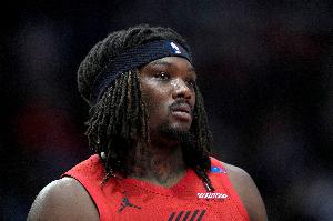 拓記：羅威攻守俱佳但出場有限 2月前交易走他換一個首輪簽不過分