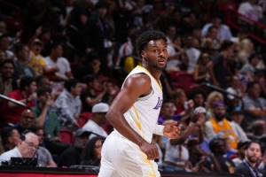 阿里納斯：布朗尼威脅不到任何人的歷史地位 他爸退了沒人會理他