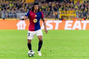 世體：巴薩與孔德的續(xù)約進入最后階段，新合同到2030年