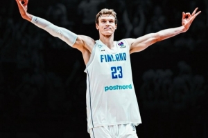 熱身賽兩戰(zhàn)合砍79分??！馬爾卡寧12中8得31分5板2斷 罰球12中11