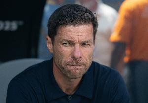 TA：阿隆索上任前就參與皇馬多項(xiàng)轉(zhuǎn)會(huì)決策，他的權(quán)力遠(yuǎn)超前任