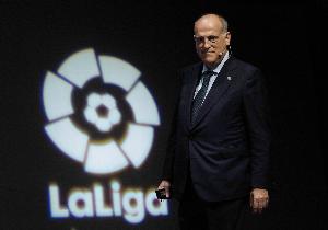 阿斯：特巴斯被指控泄露巴薩財(cái)務(wù)信息，若查實(shí)可能被取消任職資格