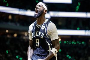 波蒂斯：字母身子里流淌著綠色的血液 我們上季沒(méi)能奪冠只因傷病