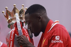 每體：利物浦將最后一次嘗試續(xù)約科納特，已在準備沒有他的未來