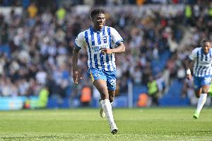 ??身價4000萬歐！英媒：曼聯(lián)準備超1億鎊創(chuàng)紀錄報價巴萊巴