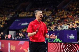 郭士強：我們有9人是首次打大賽 但中國有句老話 自古英雄出少年