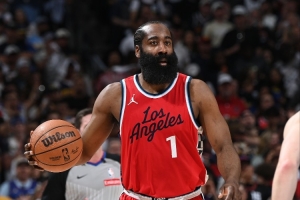 哈登：我在中國(guó)的很多經(jīng)歷都很不可思議 人們給我的那種關(guān)愛&熱情