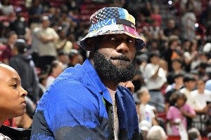 現(xiàn)役穩(wěn)進(jìn)名人堂？詹杜庫(kù)炮登100% 威六眉七 湯追有望 新科MVP上榜