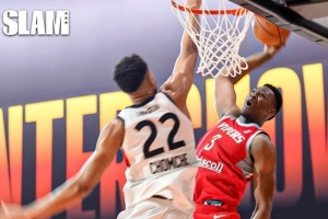 當(dāng)特以雙向受限制自由球員的身份簽下正式合同報價 NBA歷史首人