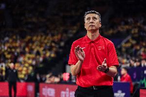 媒體人：郭士強最成功的是讓球員理解他對籃球的認知和技戰(zhàn)術(shù)要求