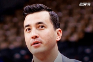 Shams：猛龍將任命球隊(duì)總經(jīng)理韋伯斯特為新任籃球運(yùn)營總裁