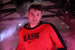 拓記：克林根仍是中鋒位置的最優(yōu)選 羅威傷多&楊瀚森的籃板待考驗