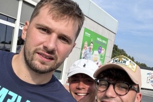 一意大利球迷加油站偶遇東契奇：他瘦了33磅 差點(diǎn)沒認(rèn)出來