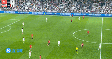 貢薩洛被布雷斯通肘倒，裁判將后者直紅罰下場(chǎng)