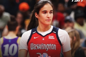 又美又能打！西特龍賽季得分破神秘人新秀隊史紀(jì)錄 賽季還剩9場！