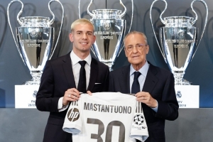 18歲零5天！馬斯坦托諾是皇馬在西甲第三年輕首秀的外國球員