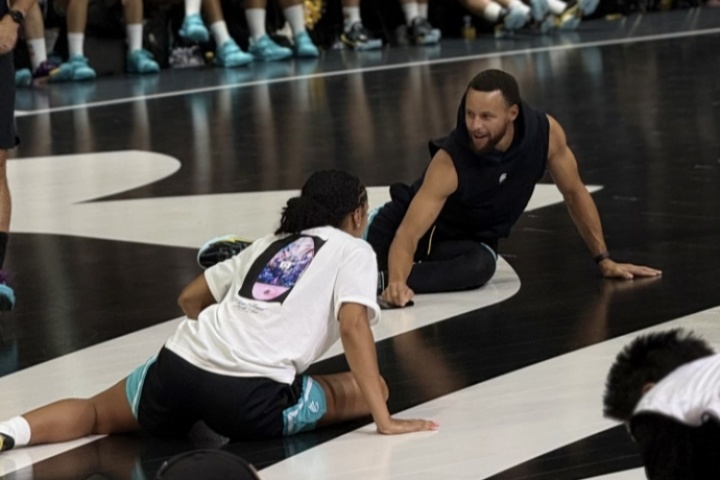 庫里訓(xùn)練營Day3：沉浸式體驗庫里的賽前熱身準(zhǔn)備過程