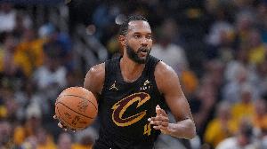 蒂格：我認(rèn)為莫布里大概已經(jīng)到上限了 他的打球方式并不像字母哥