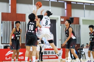 2024-2025中國初中籃球聯(lián)賽1/4決賽落下帷幕 明日開啟半決賽