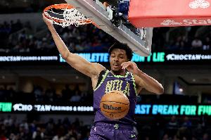 名記：勇士得到墨菲的可能性幾乎為0 鵜鶘要價(jià)多個(gè)首輪+青年才俊