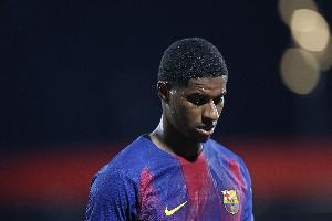 表現(xiàn)不佳！拉什福德賽后遭球迷批評(píng)：他把曼聯(lián)的心態(tài)帶到了巴薩