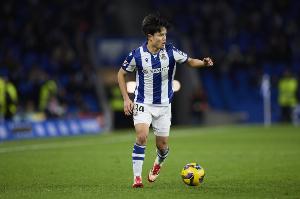 久保建英：丟第一球時(shí)精神狀態(tài)很低落 要努力成為球隊(duì)的主角