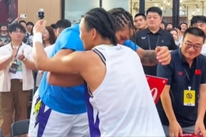 戈登中國行——連戈登看了都崩不住的扣籃 太炸裂了