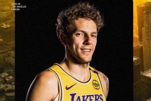 新援中鋒！湖人官推曬出海報(bào)歡迎凱勒-凱利