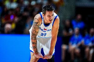 很能造殺傷！克雷伊奇半場3中2&罰球5中5拿到10分1籃板2助攻1蓋帽