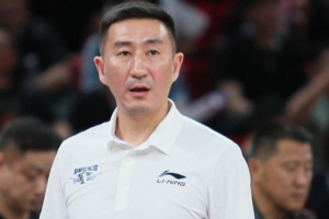 媒體人：引進周琦&陳盈駿&趙睿 都出來膜拜云圣 這才叫管理層好嗎