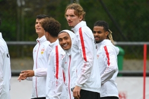 記者：沃爾特馬德下午完成轉(zhuǎn)會紐卡常規(guī)程序 伊薩克等待離隊許可