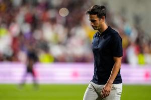 巴列卡諾主帥：主場(chǎng)草皮情況不佳，這讓巴薩和我們都感到擔(dān)憂