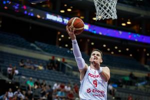 波蘭重劍！波尼特卡半場7中5&三分2中2高效取13分4板