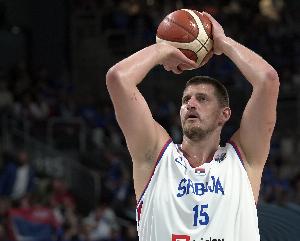 三節(jié)打卡！約基奇出戰(zhàn)22分鐘 10中8砍下23分10板3助2斷2帽