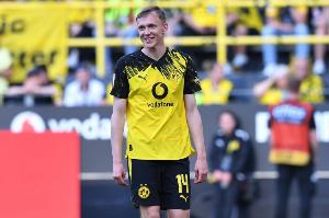 德天空：布倫特福德報(bào)價(jià)4500萬(wàn)鎊求購(gòu)拜爾，遭到多特蒙德拒絕