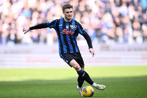 佩杜拉：科莫正深入探索引進(jìn)博洛尼亞后衛(wèi)波施的可能性